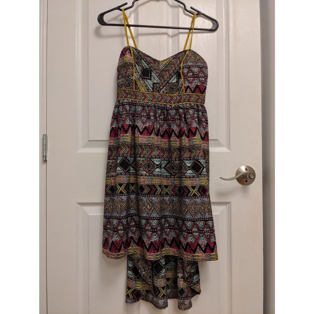 Patterned high-low dress